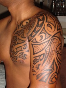 tatuaj baieti,tatuaj tribal,tatuaje tribale,tatuaj brat,tatuaje brat,tatuaj mana,tatuaje maini,tatuaje piept,tatuaj piept